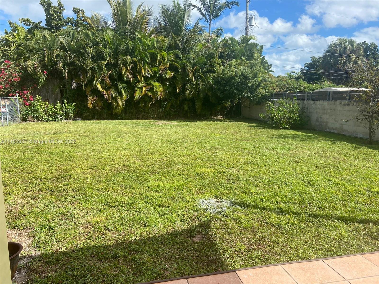 155 Southwest 28th Road Miami, FL 33129 - Photo 31 of 33 a view of outdoor space and yard