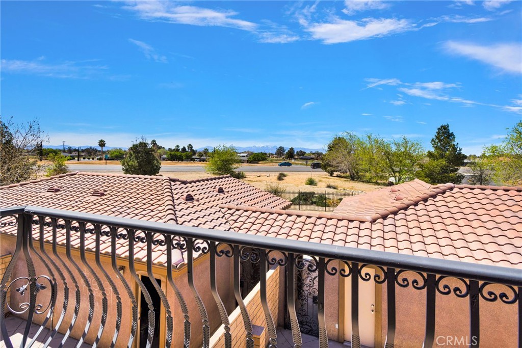14119 Jicarilla Road, Unit 204 Apple Valley, CA 92307 - Photo 35 of 50