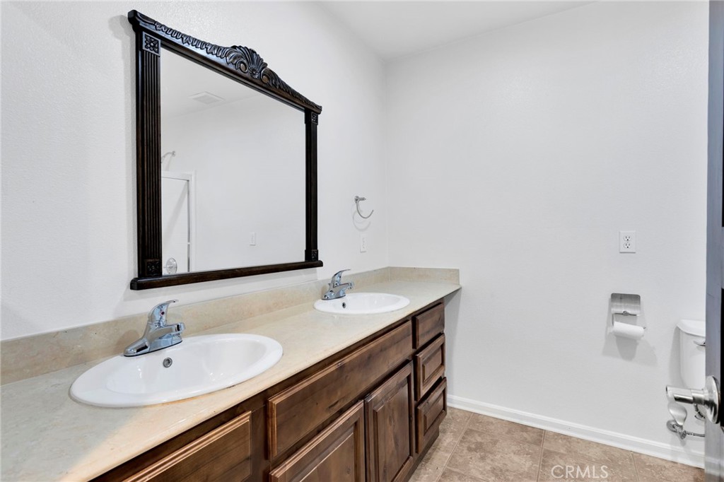 14119 Jicarilla Road, Unit 204 Apple Valley, CA 92307 - Photo 37 of 50