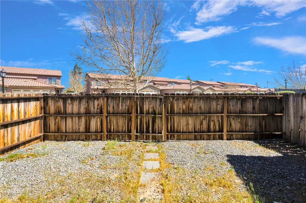 14119 Jicarilla Road, Unit 204 Apple Valley, CA 92307 - Photo 45 of 50