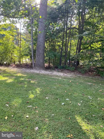 $1,450 | 308 Clubhouse Drive, Lusby, MD 20657