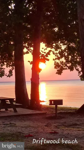 $1,450 | 308 Clubhouse Drive, Lusby, MD 20657