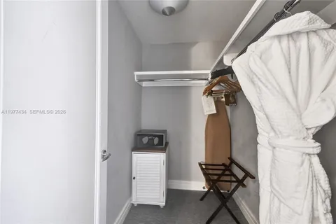 $775,000 | 1435 Brickell Avenue, Unit 3308, Miami, FL 33131