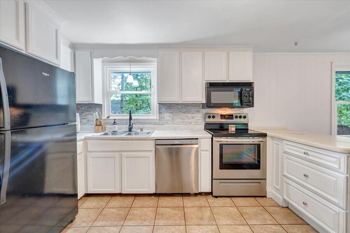 792 Highland Lake Road Union Hall, VA 24176 - Photo 12 of 58 12-MIB01375
