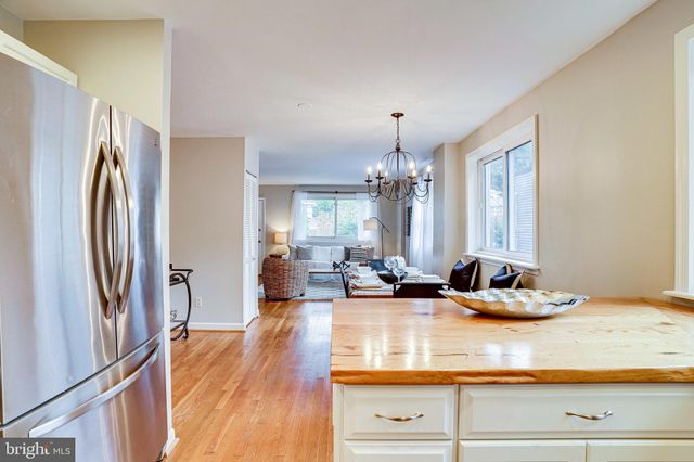 $787,000 | 317 Hume Avenue, Unit B, Alexandria, VA 22301