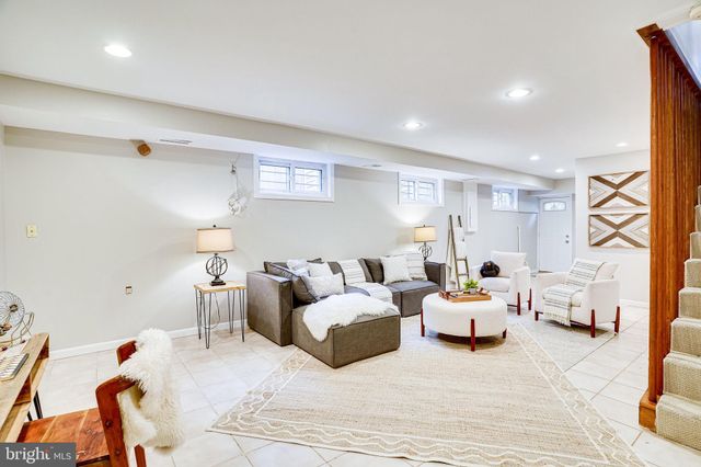 $787,000 | 317 Hume Avenue, Unit B, Alexandria, VA 22301