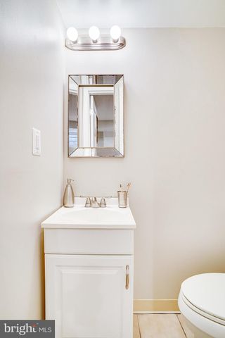 $787,000 | 317 Hume Avenue, Unit B, Alexandria, VA 22301