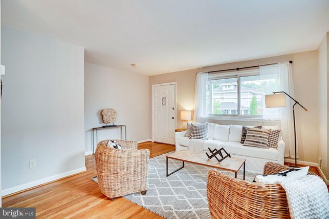 $787,000 | 317 Hume Avenue, Unit B, Alexandria, VA 22301