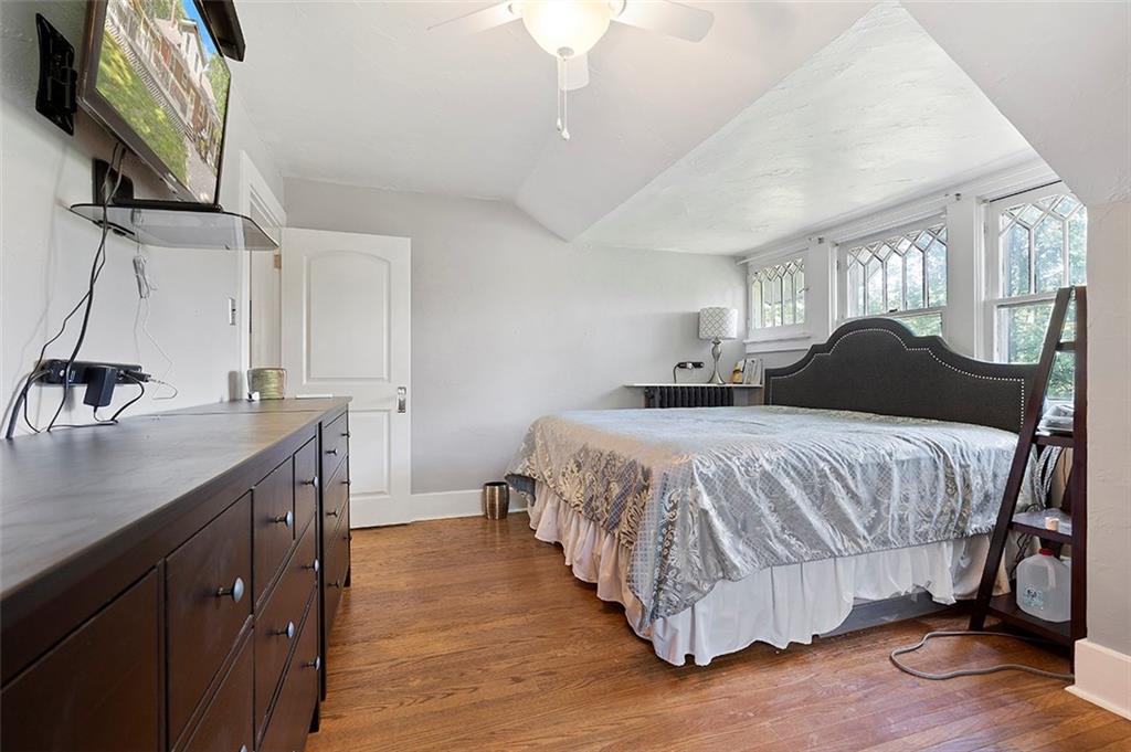 2 Bevington Road Pittsburgh, PA 15221 - Photo 17 of 25 Gallery Image 17