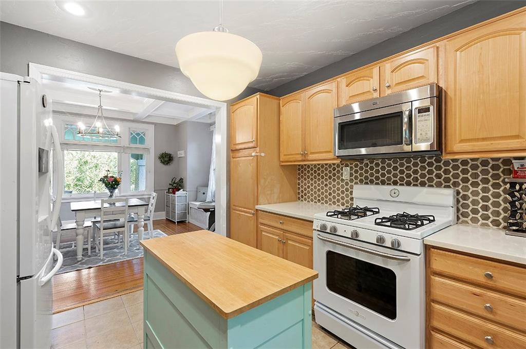 2 Bevington Road Pittsburgh, PA 15221 - Photo 8 of 25 Gallery Image 8