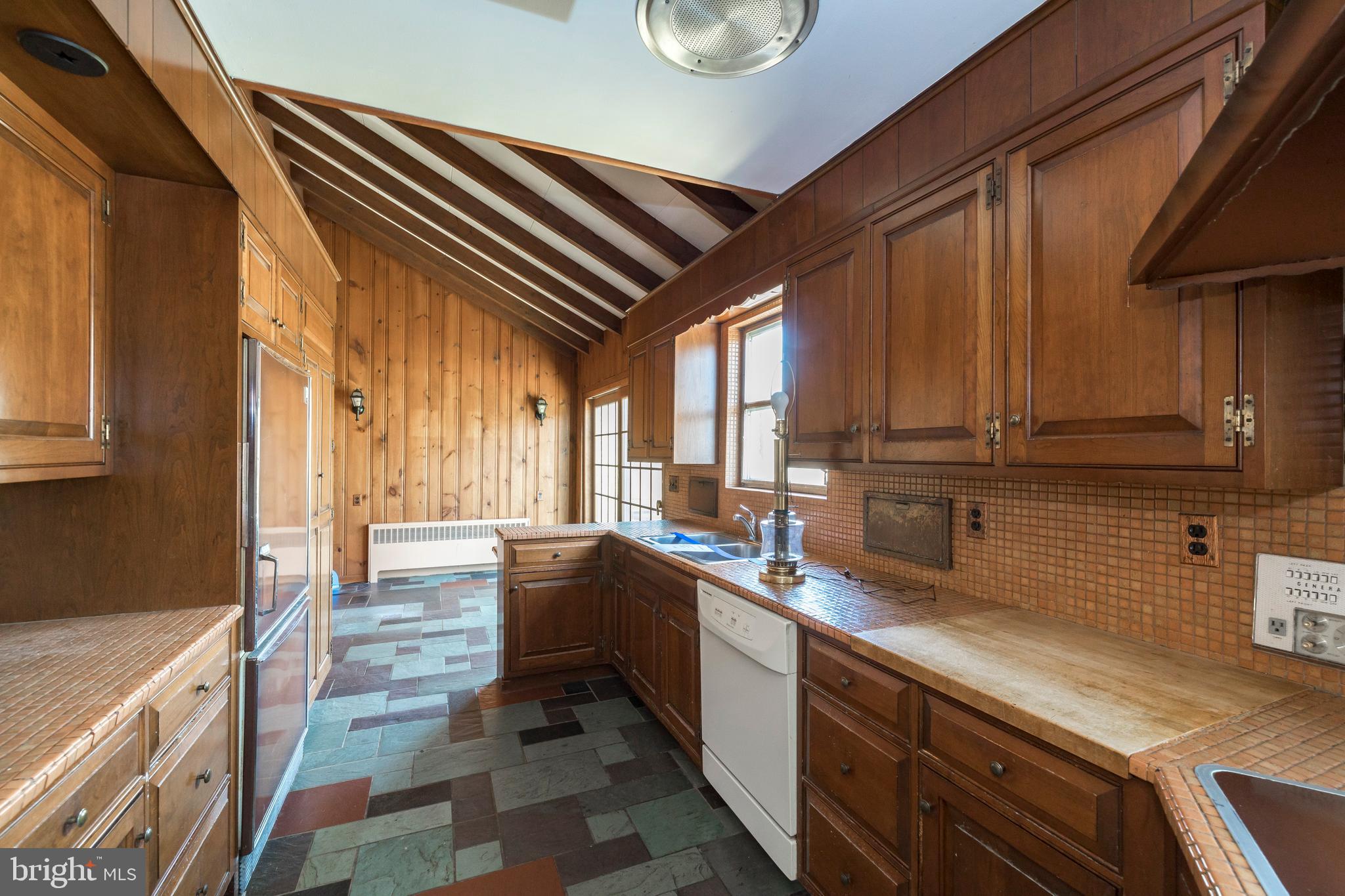 108 Township Line Road Exton, PA 19341 - Photo 11 of 60 Kitchen