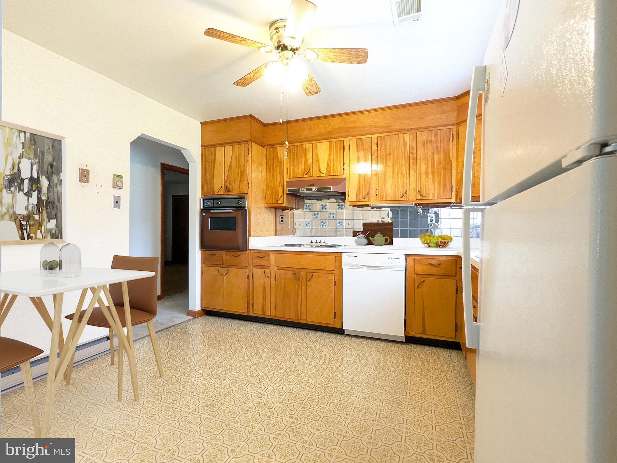 3675 Spring Lane Indian Head, MD 20640 - Photo 17 of 23 Eat-In Kitchen