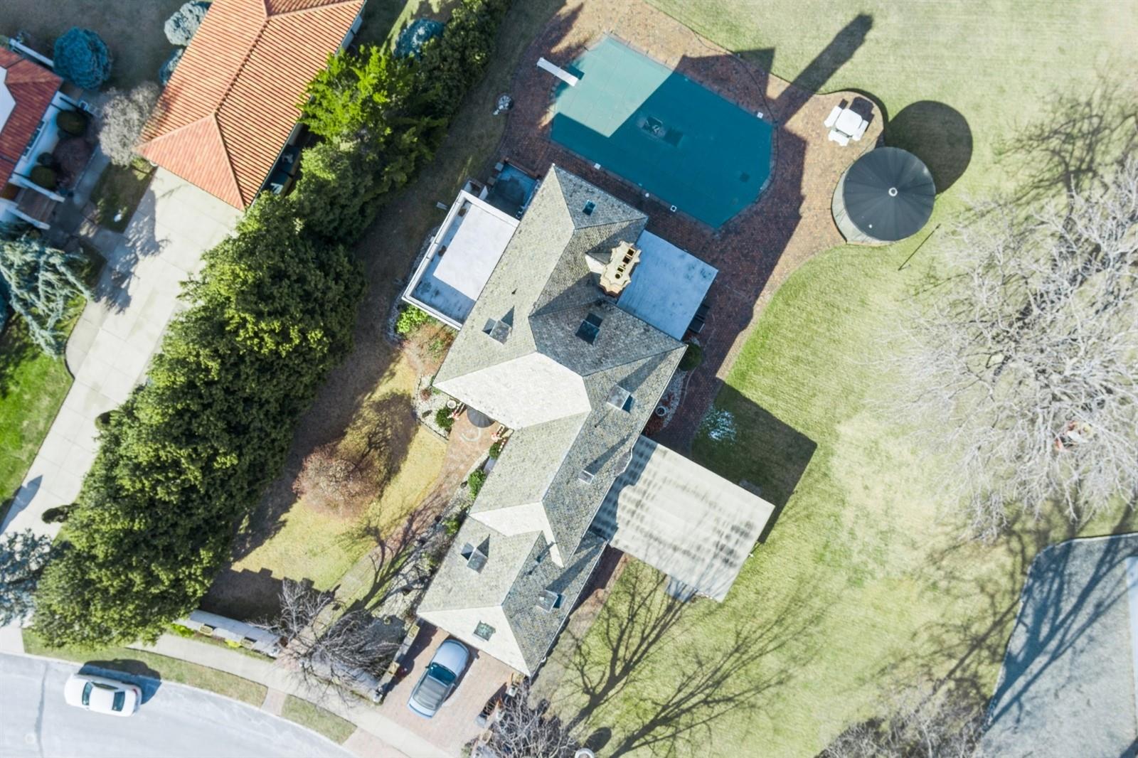 125 Malba Drive Queens, NY 11357 - Photo 14 of 36