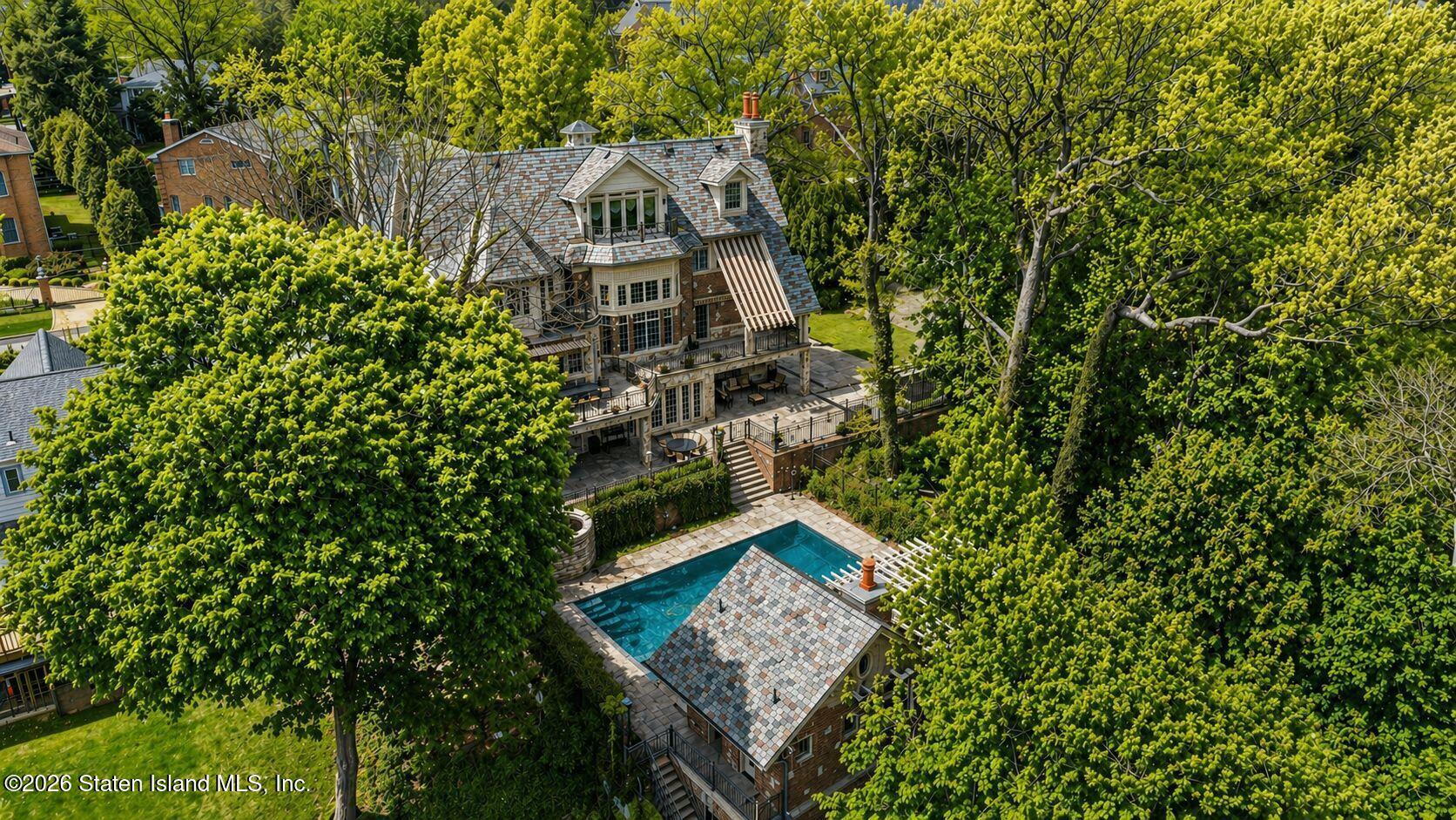 125 Benedict Road Staten Island, NY 10304 - Photo 69 of 96 125 drone 2