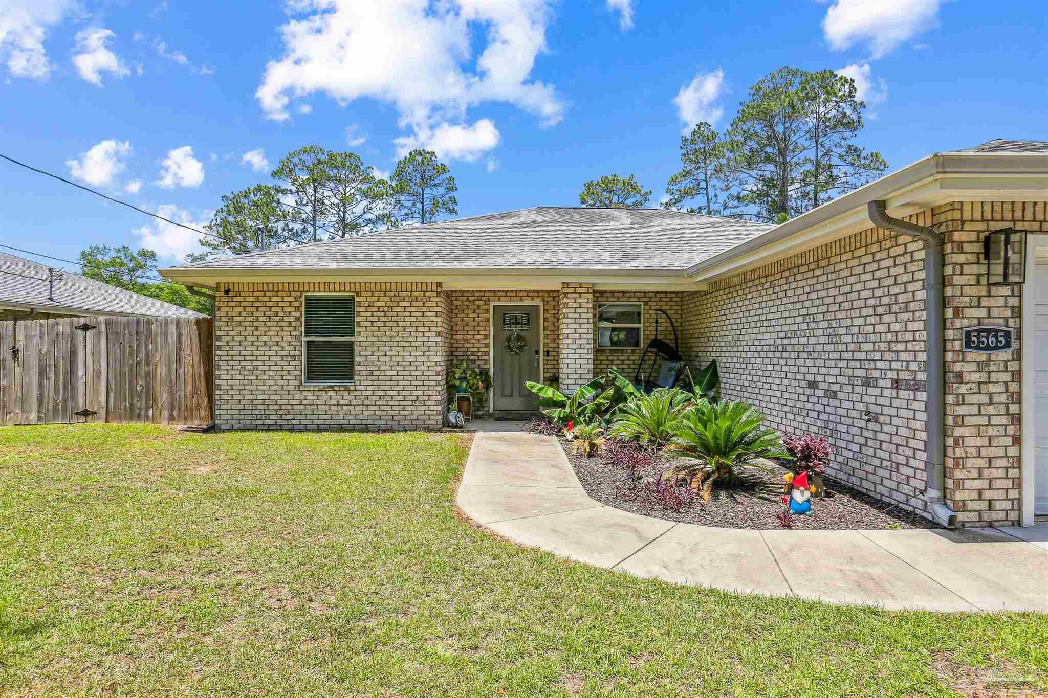 5565 Riviera Drive Milton, FL 32583 - Photo 29 of 30 Gallery Image 29