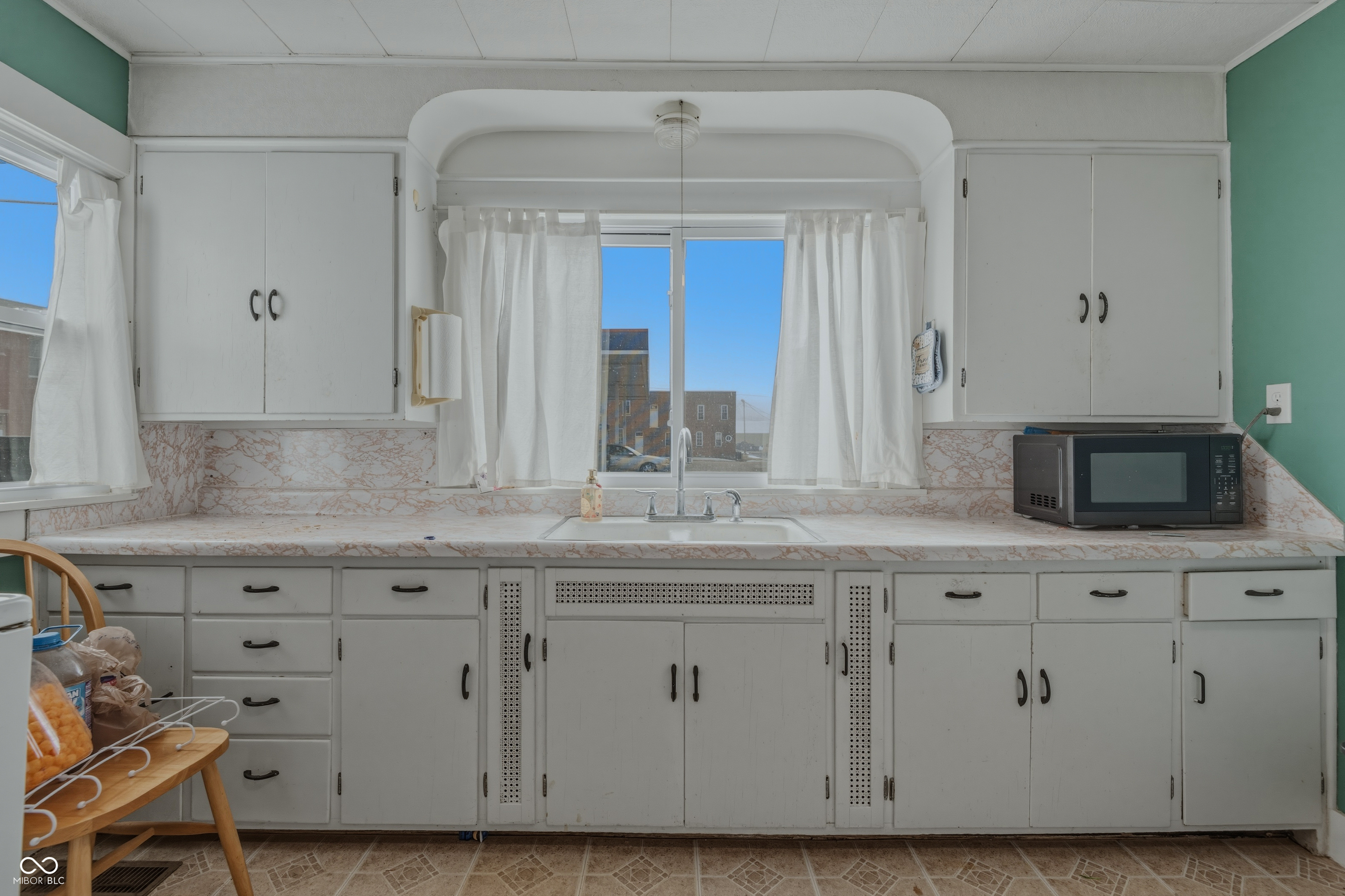 728 Main Street Hope, IN 47246 - Photo 18 of 27