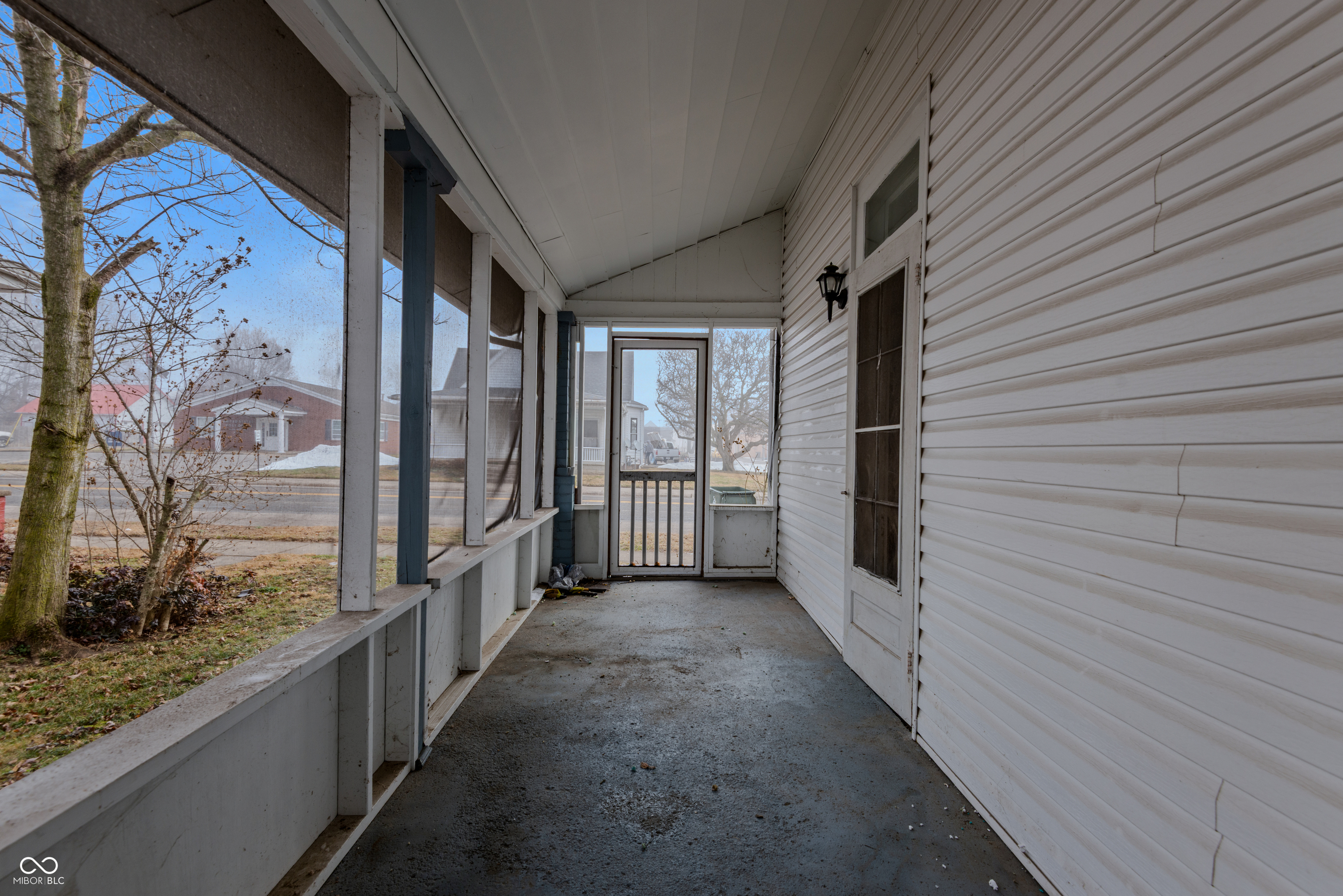 728 Main Street Hope, IN 47246 - Photo 23 of 27