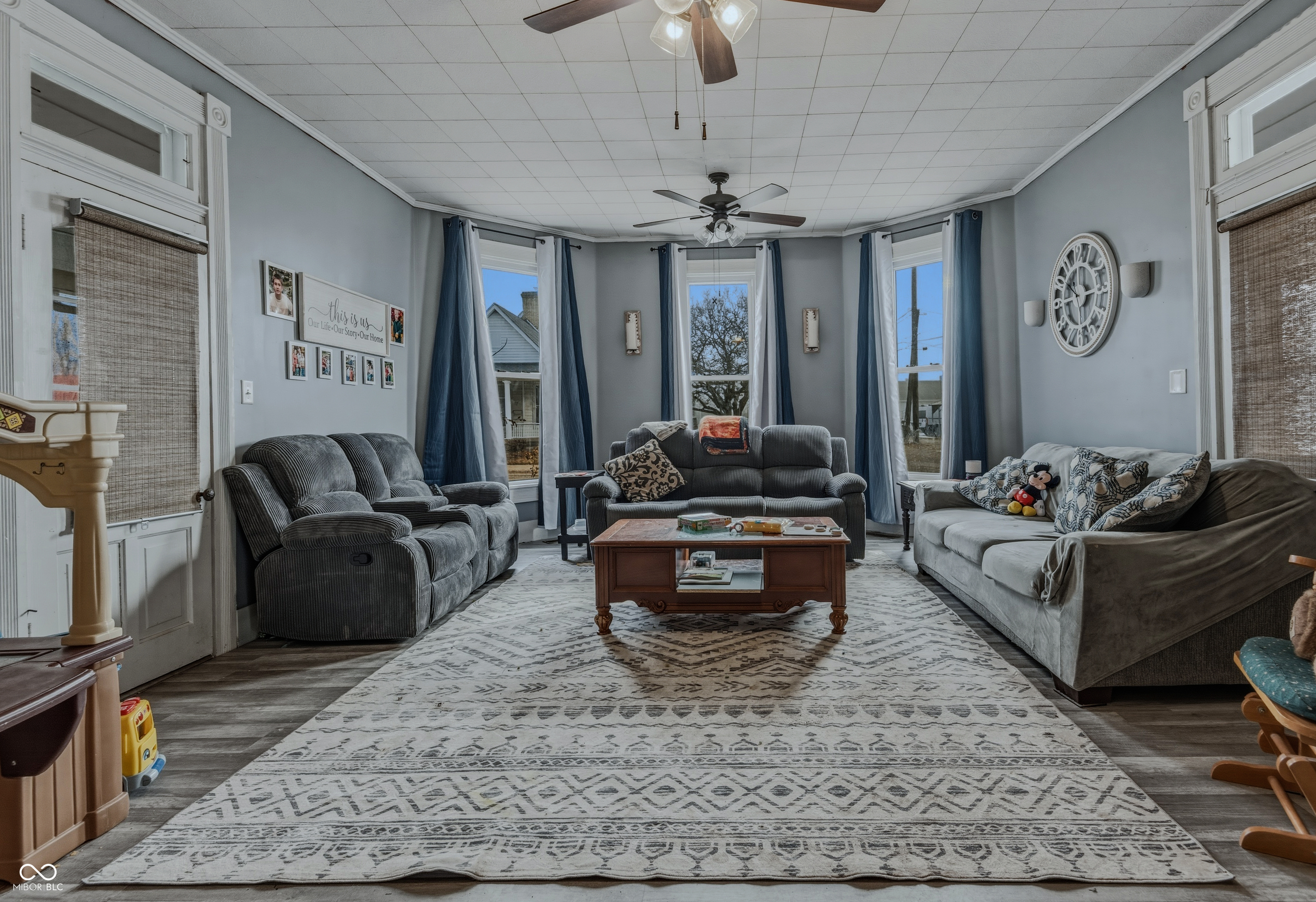 728 Main Street Hope, IN 47246 - Photo 5 of 27