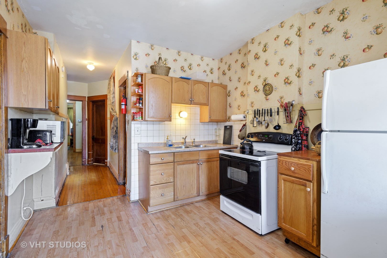 1456 West Rascher Avenue Chicago, IL 60640 - Photo 6 of 23
