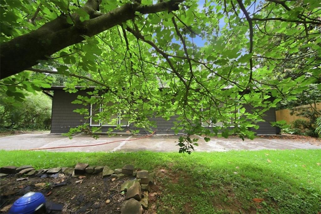 546 Allen Road Northeast, Unit B Atlanta, GA 30324 - Photo 35 of 38
