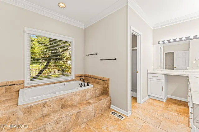 $799,900 | 12151 Brookstone Drive, Knoxville, TN 37934