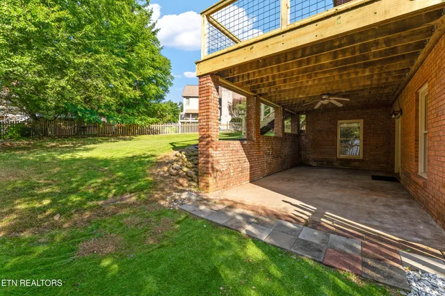 $799,900 | 12151 Brookstone Drive, Knoxville, TN 37934