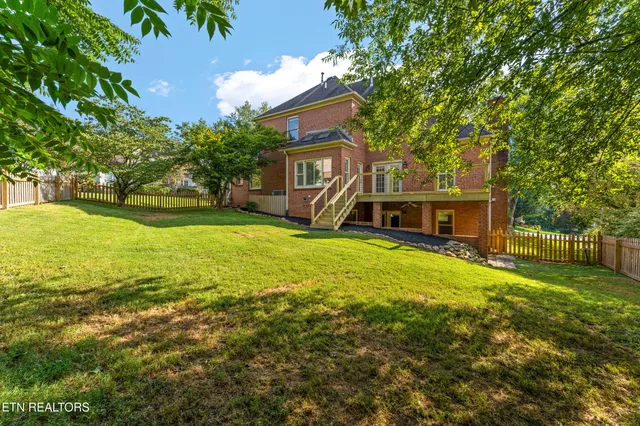 $799,900 | 12151 Brookstone Drive, Knoxville, TN 37934