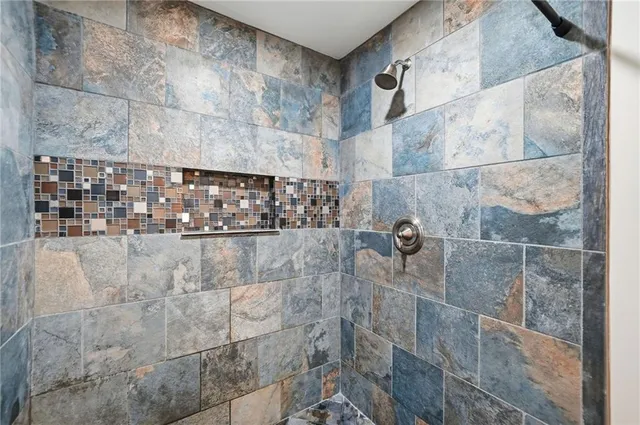 $725,000 | 5170 Cameron Forest Parkway, Johns Creek, GA 30022