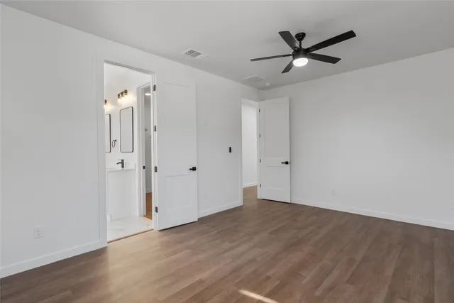 $1,600 | 533 Hackberry Road, Unit A & B, Salado, TX 76571