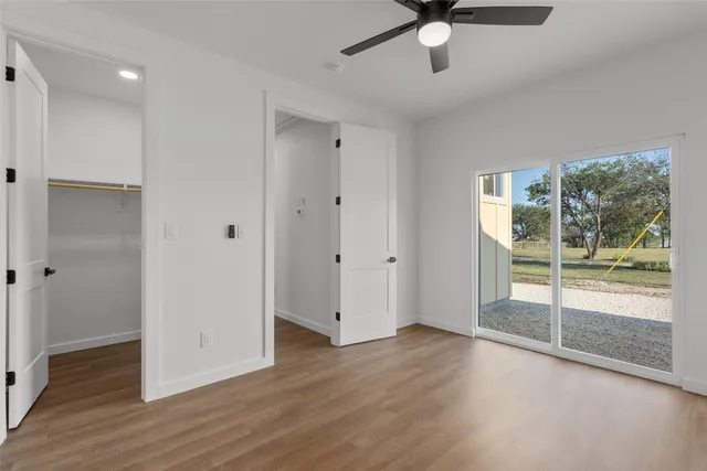 $1,600 | 533 Hackberry Road, Unit A & B, Salado, TX 76571