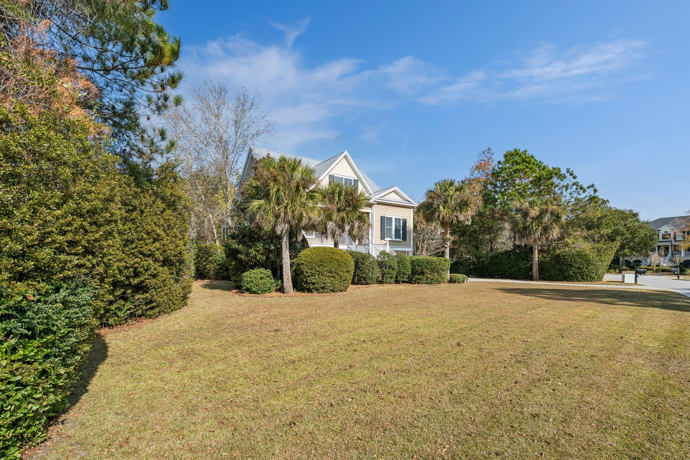 2413 Majestic Roses Court Mount Pleasant, SC 29464 - Photo 66 of 83 Front Yard