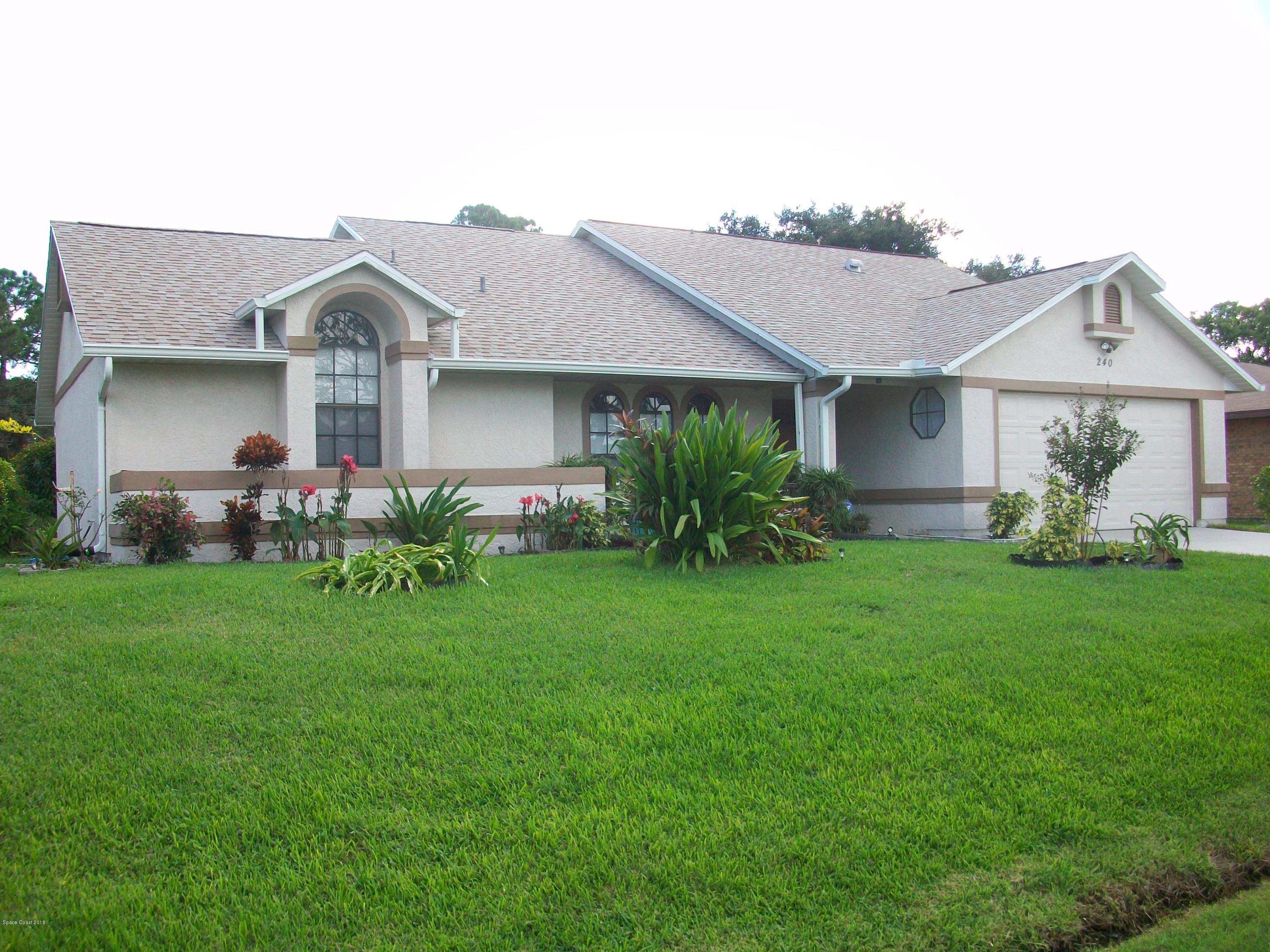 240 Rheine Road Northwest Palm Bay, FL 32907 - Photo 2 of 30 100_2271