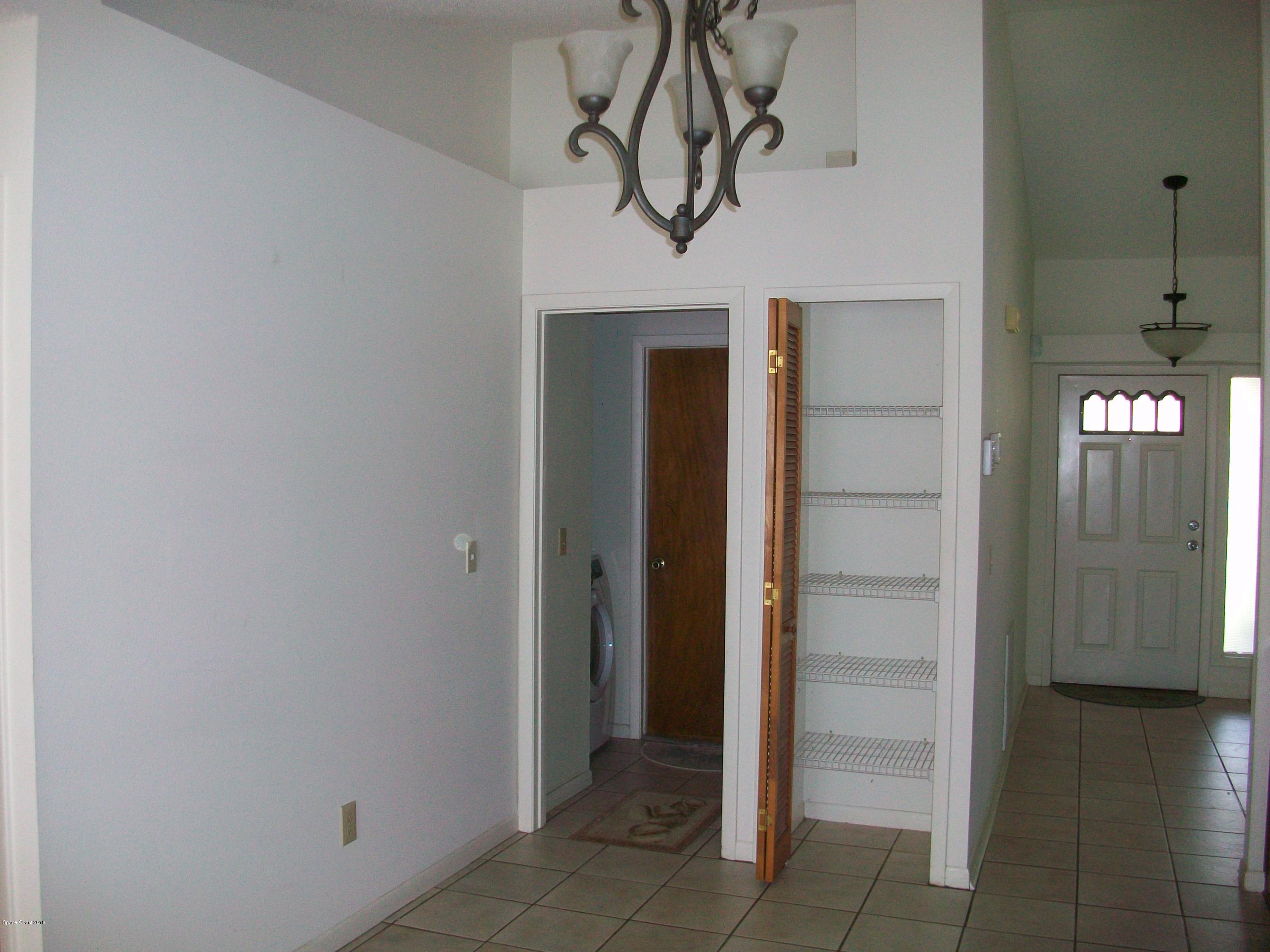 240 Rheine Road Northwest Palm Bay, FL 32907 - Photo 11 of 30 PANTRY