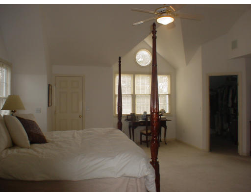 65 York Brook Road Canton, MA 02021 - Photo 3 of 14 Gallery Image 3