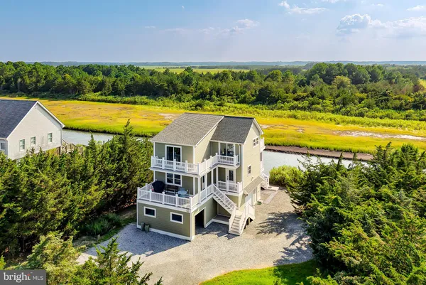 $1,299,900 | 1803 North Bay Shore Drive, Milton, DE 19968