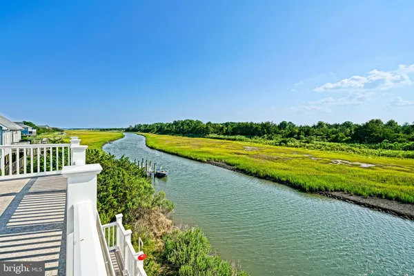 $1,299,900 | 1803 North Bay Shore Drive, Milton, DE 19968