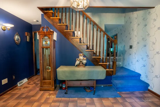 $650,000 | 124 Bagburn Hill Road, Monroe, CT 06468