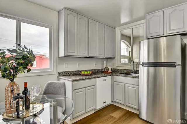 $1,388,000 | 1700 31st Avenue, San Francisco, CA 94122