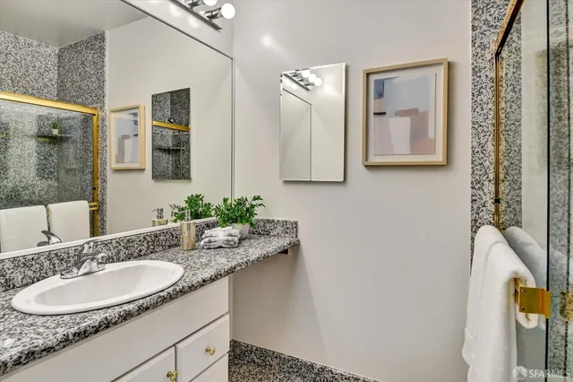 $1,388,000 | 1700 31st Avenue, San Francisco, CA 94122