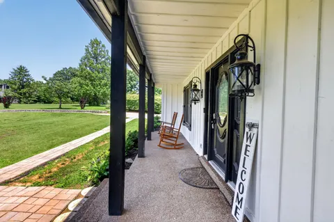 $899,000 | 7255 Hall Road, Greenbrier, TN 37073
