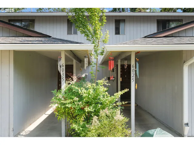 $699,999 | 6025 Southwest Cherryhill Drive, Beaverton, OR 97008