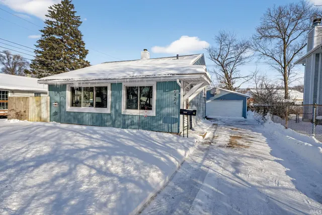 $169,900 | 2424 Normandy Drive, Mishawaka, IN 46545