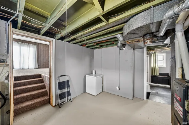 $169,900 | 2424 Normandy Drive, Mishawaka, IN 46545