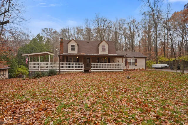 $359,000 | 48 Bunker Hill Road West, Mooresville, IN 46158