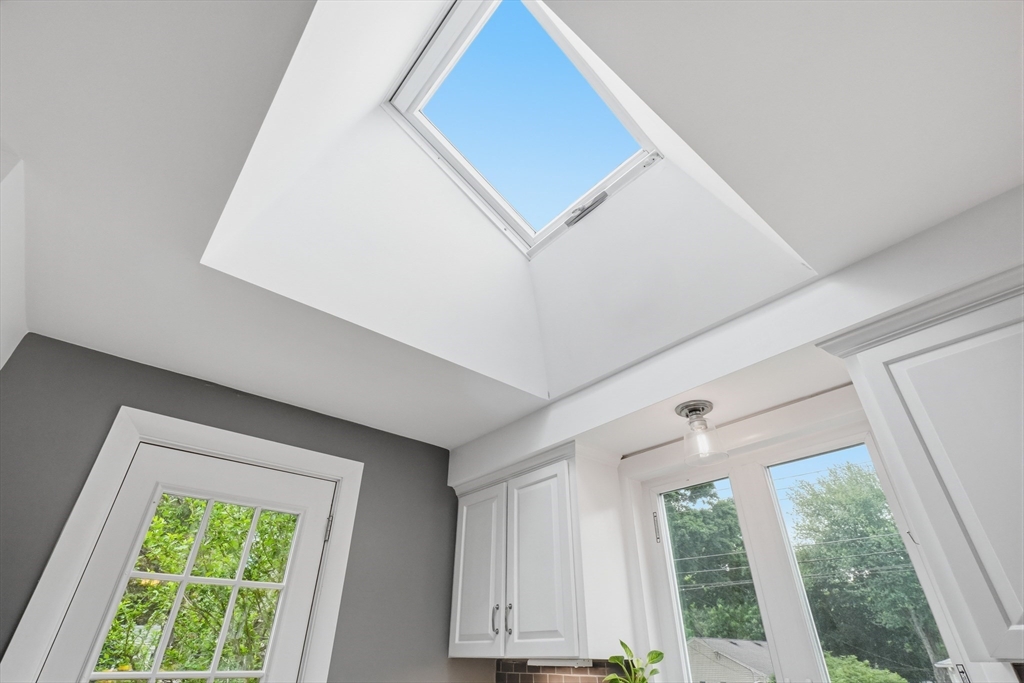 5 Antrim Road Framingham, MA 01701 - Photo 13 of 38