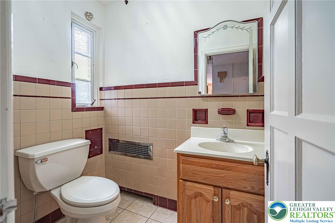 2829 Gordon Street Allentown, PA 18104 - Photo 26 of 56