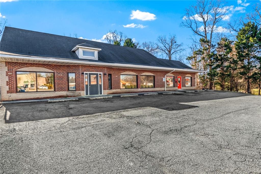2910 Reynolda Road Winston-Salem, NC 27106 - Photo 20 of 24 Gallery Image 20