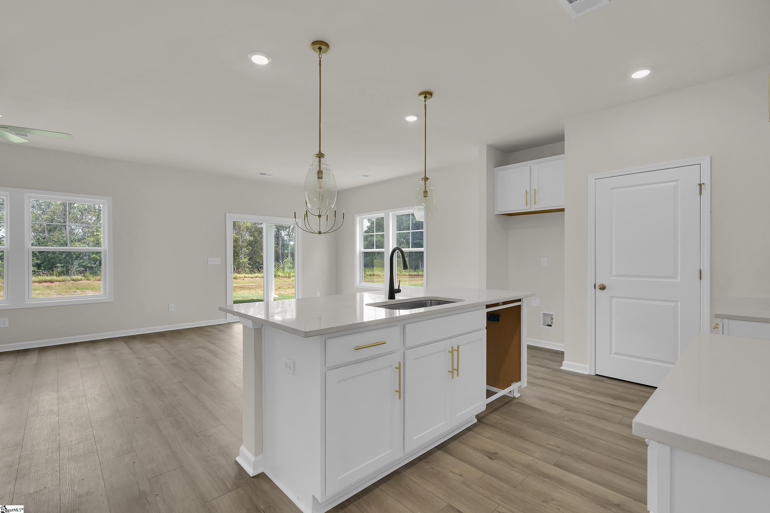 131 Hunter Ridge Drive Boiling Springs, SC 29316 - Photo 7 of 21