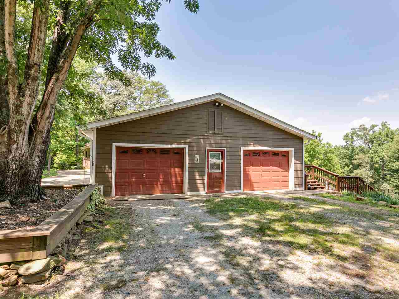 455 Grassland Road Campobello, SC 29322 - Photo 28 of 36