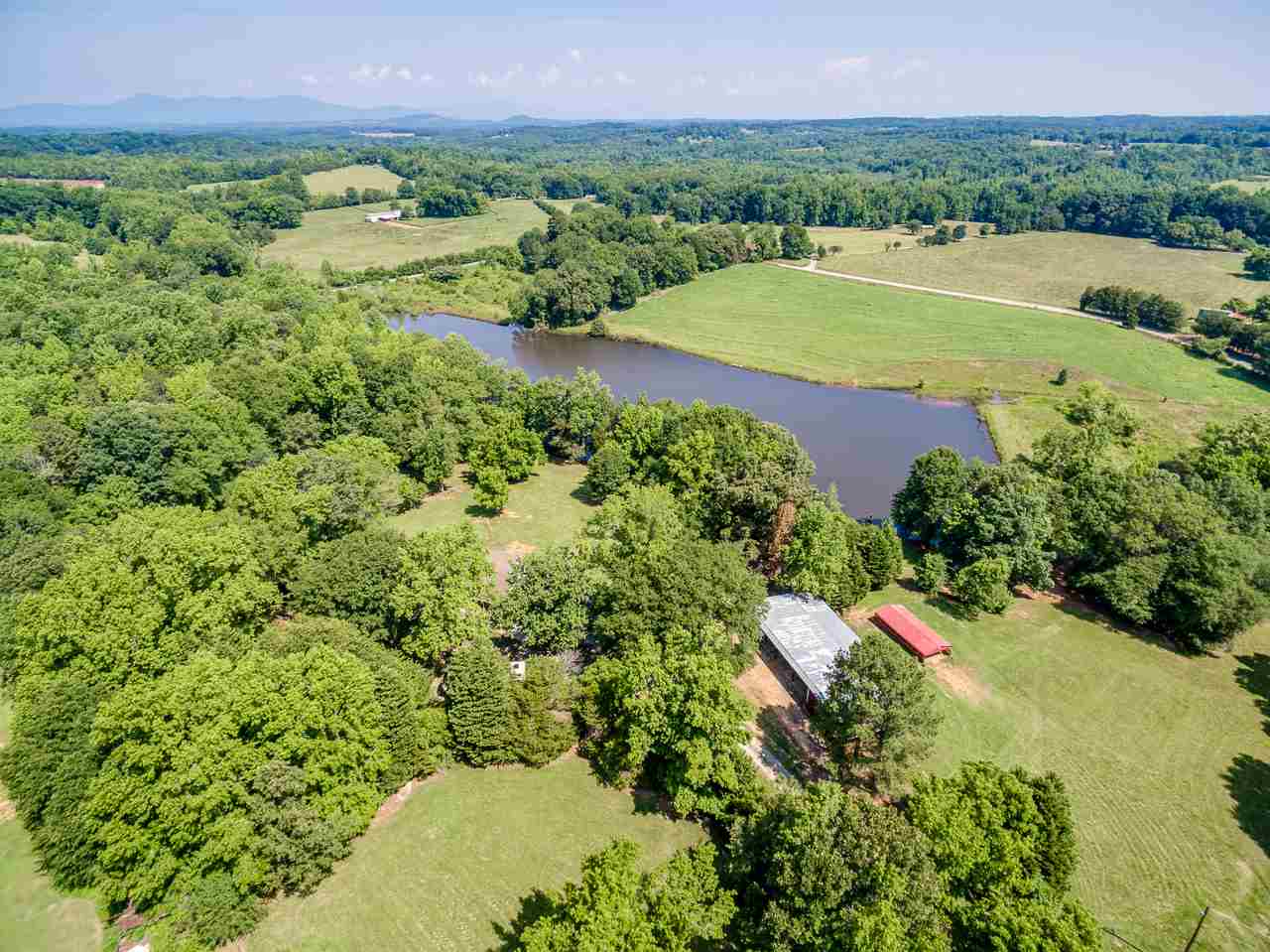 455 Grassland Road Campobello, SC 29322 - Photo 32 of 36